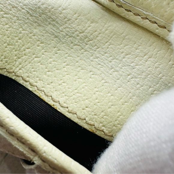 Authentic Gucci monogram wallet - Picture 8 of 10